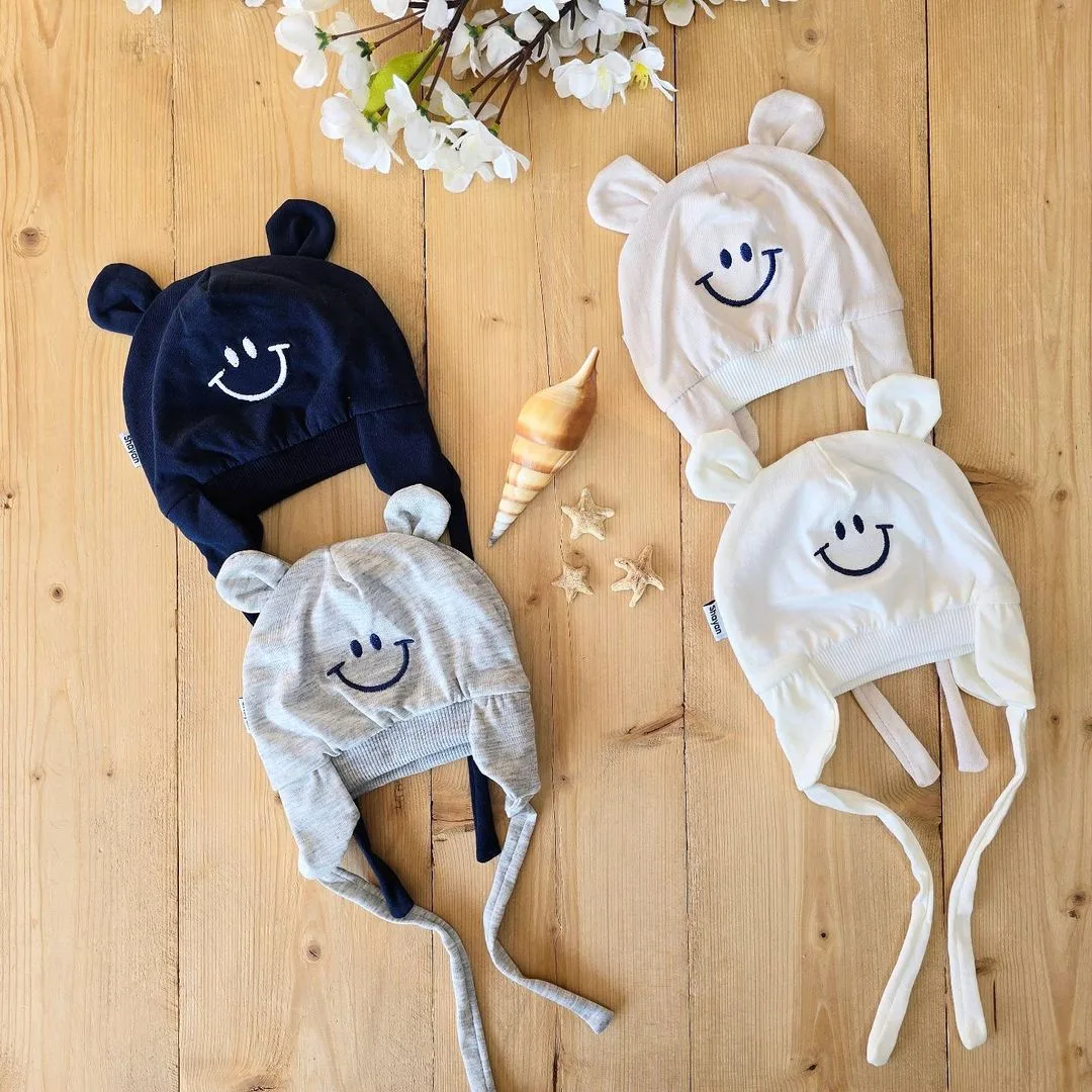 کلاه نخ پنبه نوزادی لبخند گوش دار کد 3620
