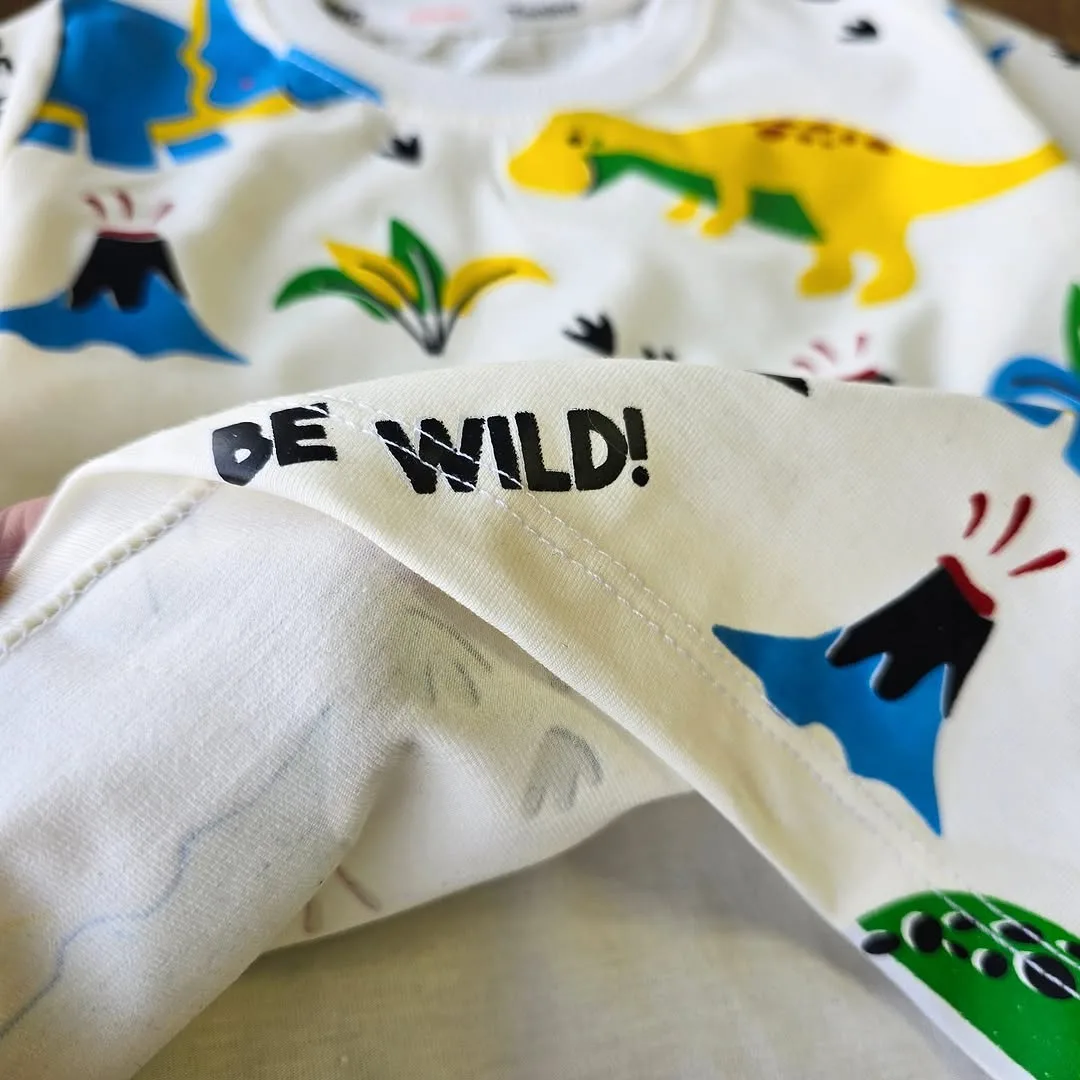 تیشرت شلوارک کتان دایناسورها Be Wild کد 4367
