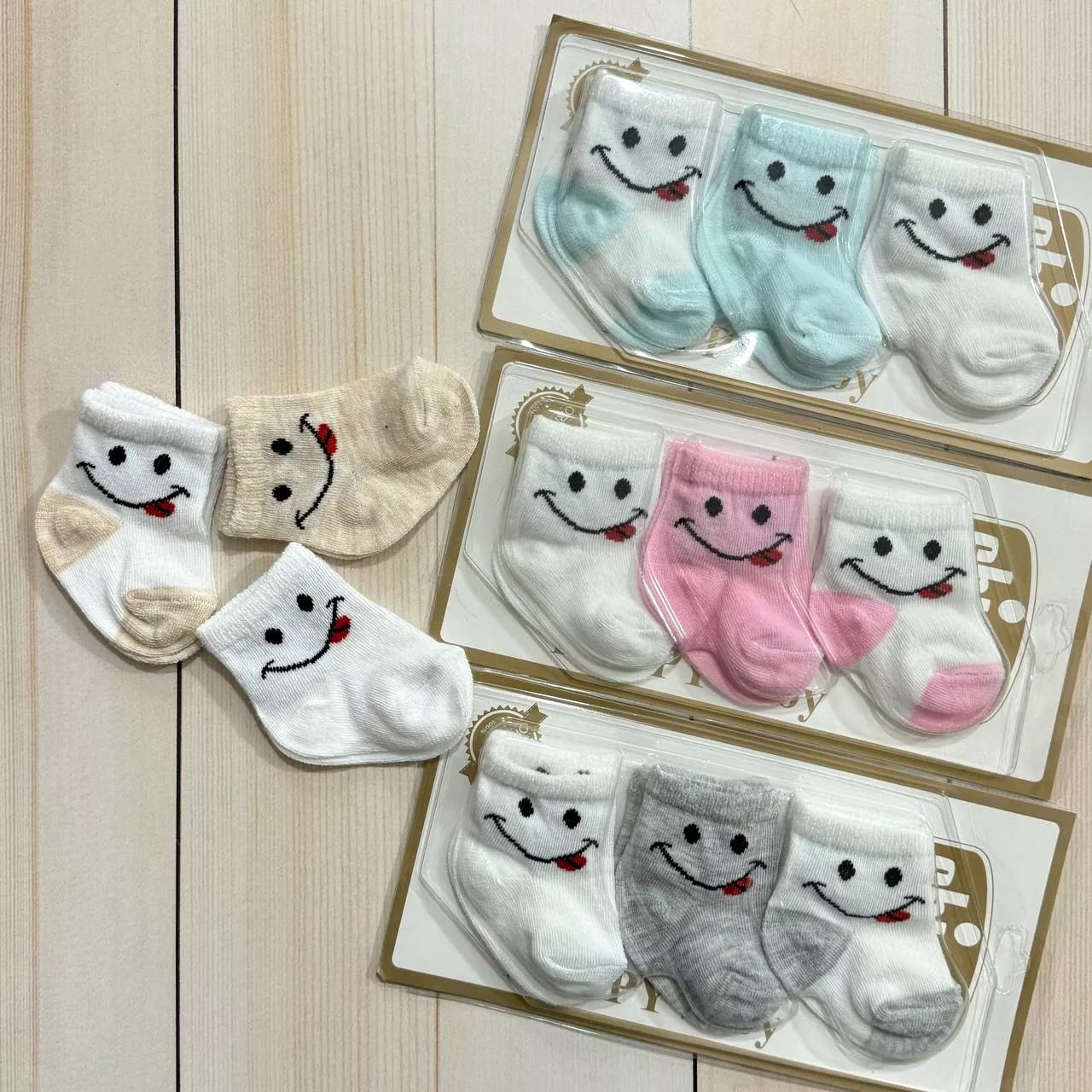 جوراب کارتی نوزادی طرح لبخند کد 4644