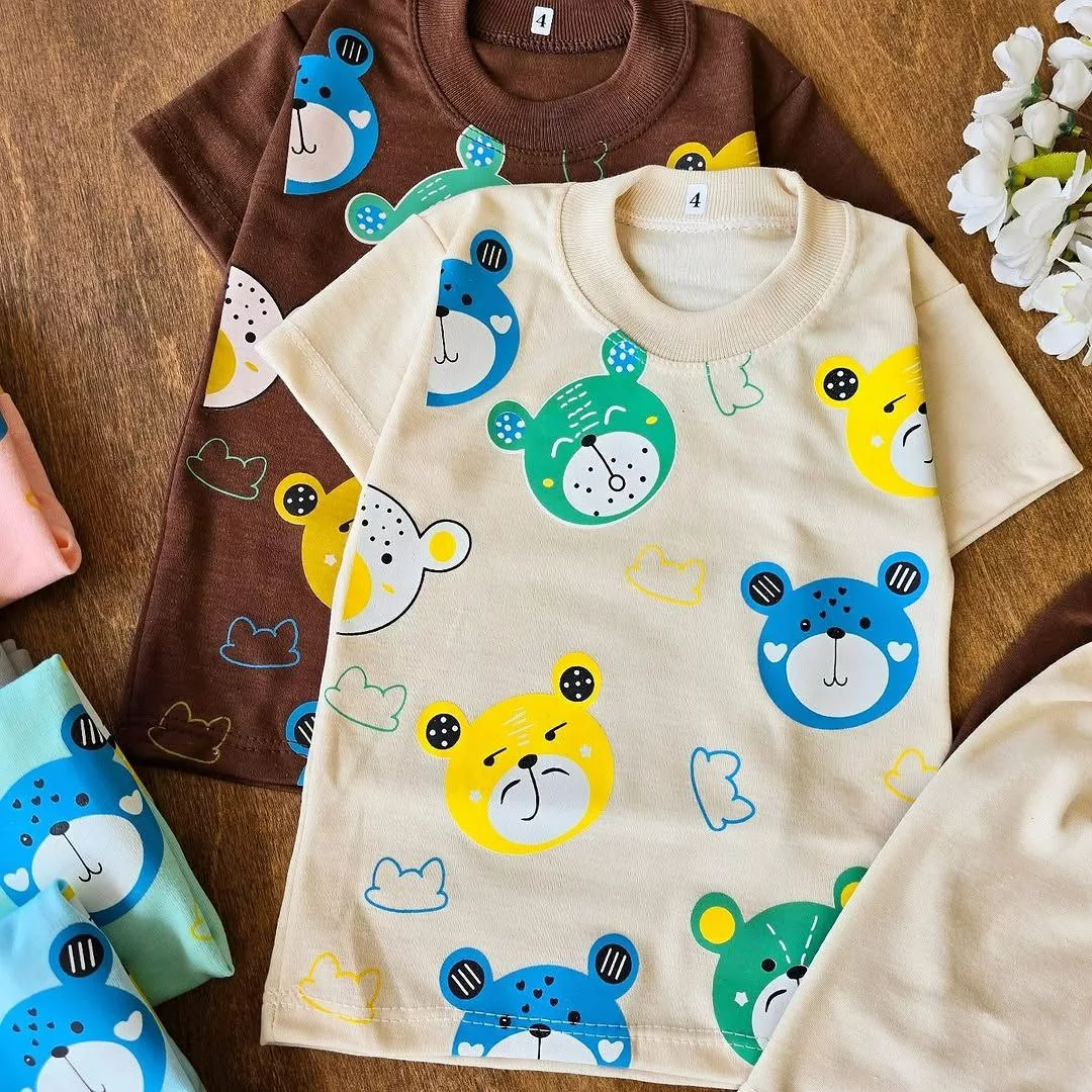 تیشرت شلوارک کله خرس رنگارنگ سایز 4 تا 6 کد ۴۷۳۵