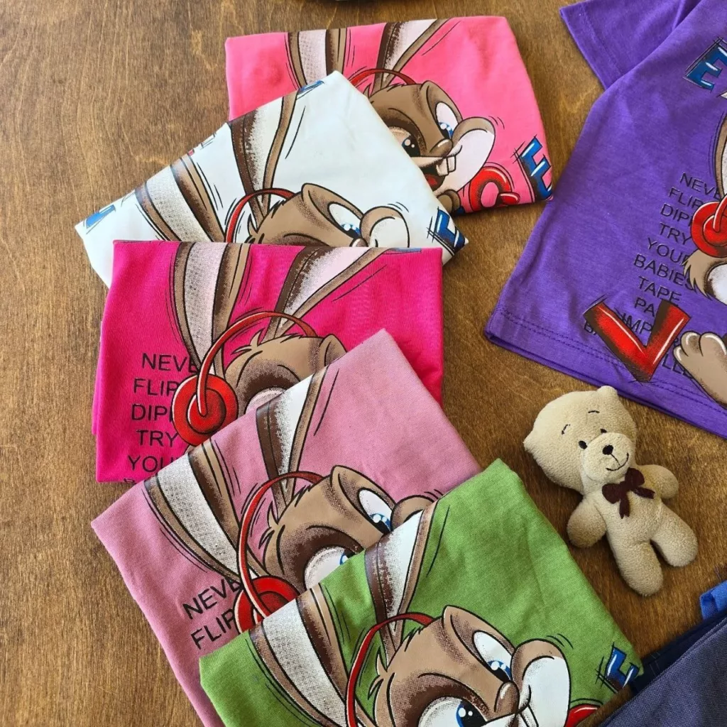 تیشرت شلوارک کتان خرگوش هدفونی سایز ۴۰،۴۵ کد ۴۹۱۲