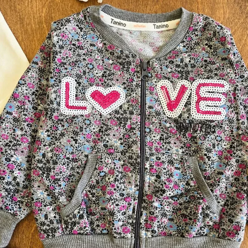 ست ۳ تکه سویشرتی گل گلی طرح Love کد ۵۰۴۸