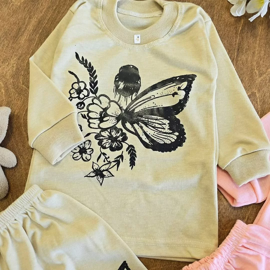 بلوز شلوار گل و پروانه سایز ۴ تا ۶ کد ۵۱۷۵