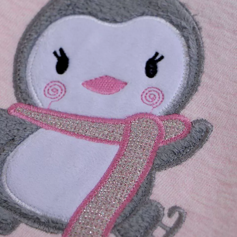 بلوز بافت گپ پنگوئن شالگردنی سایز ۳۵ تا ۵۰ کد ۵۱۰۵