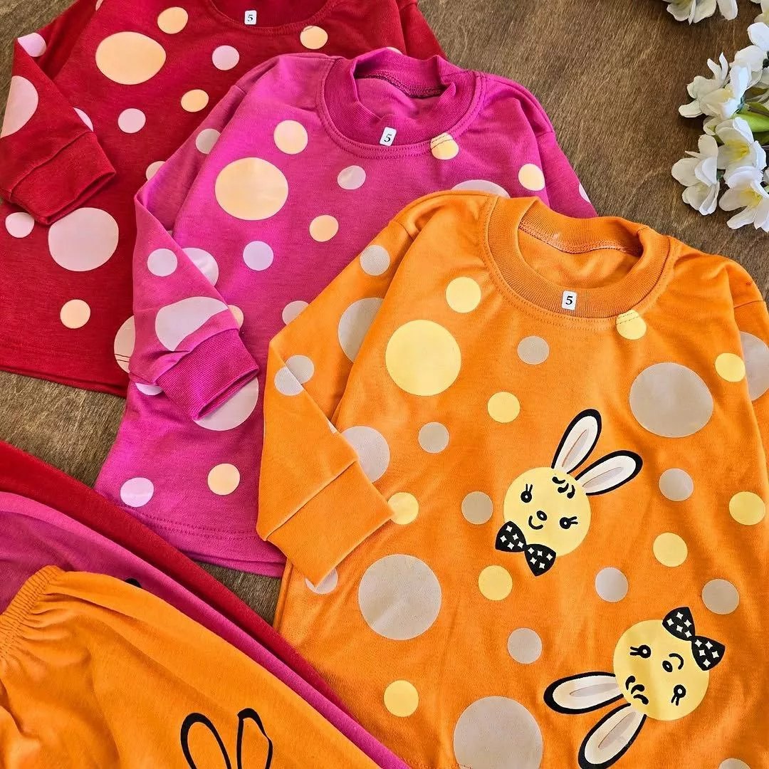 بلوز شلوار دو خرگوش توپ توپی سایز ۵،۶ کد ۵۱۲۵