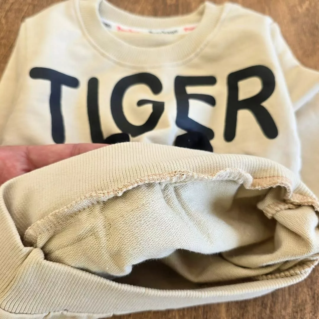 بلوز شلوار تایگر Tiger جیب کانگرویی سایز ۳۵ تا ۴۵ کد ۵۰۶۸