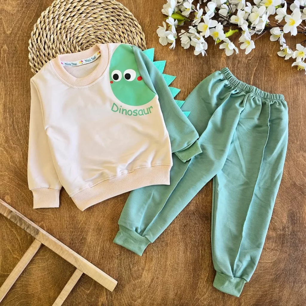 بلوز شلوار دایناسور نمدی ns سایز 35 تا 45 کد 3907