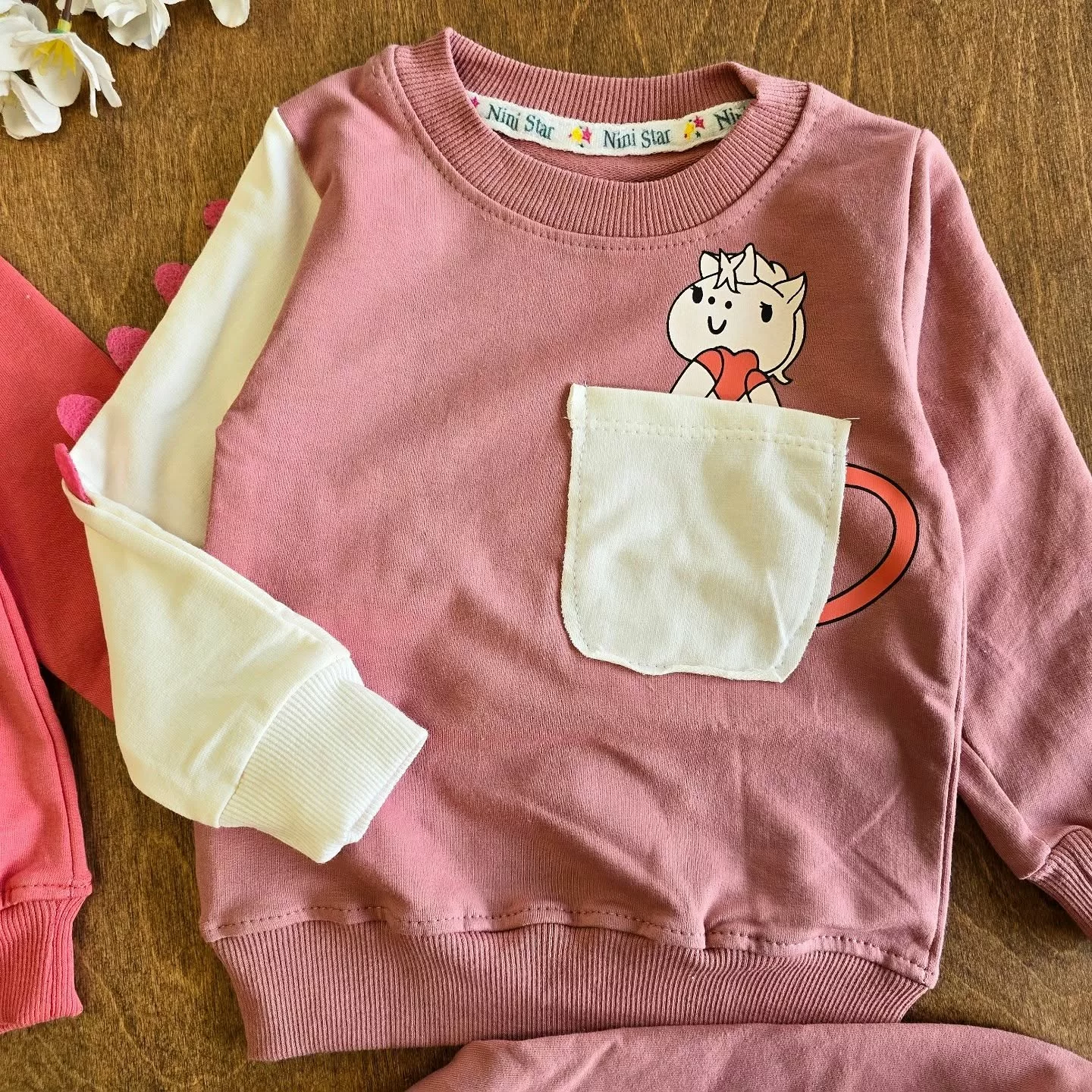 بلوز شلوار دورس پنبه دایناسور و اسب تک شاخ ns کد 3921