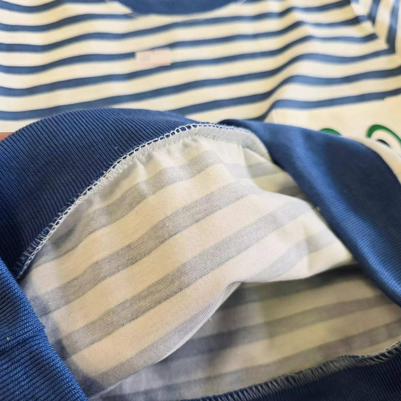 بلوز شلوار راه راه قورباغه (و خرس) سایز ۴۰،۴۵ کد ۵۱۷۲