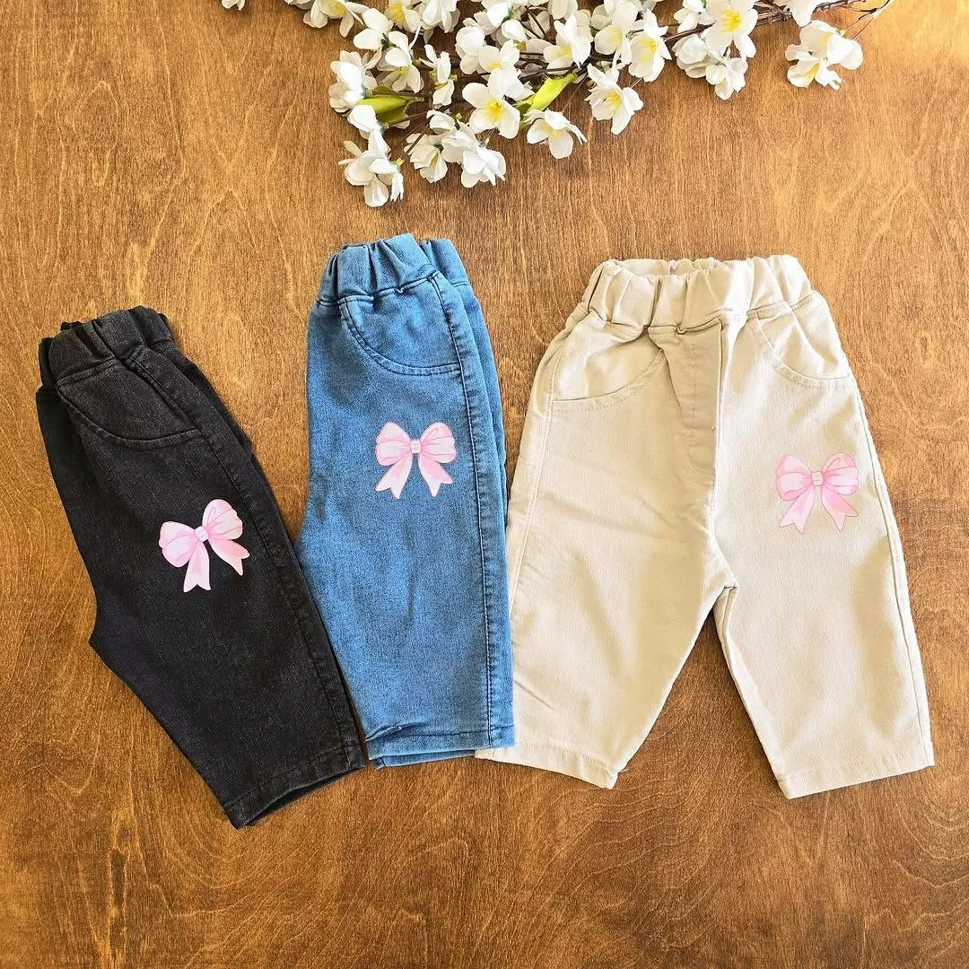 شلوار لی طرح پاپیون سایز ۴۰ تا ۵۵ کد ۵۱۶۶