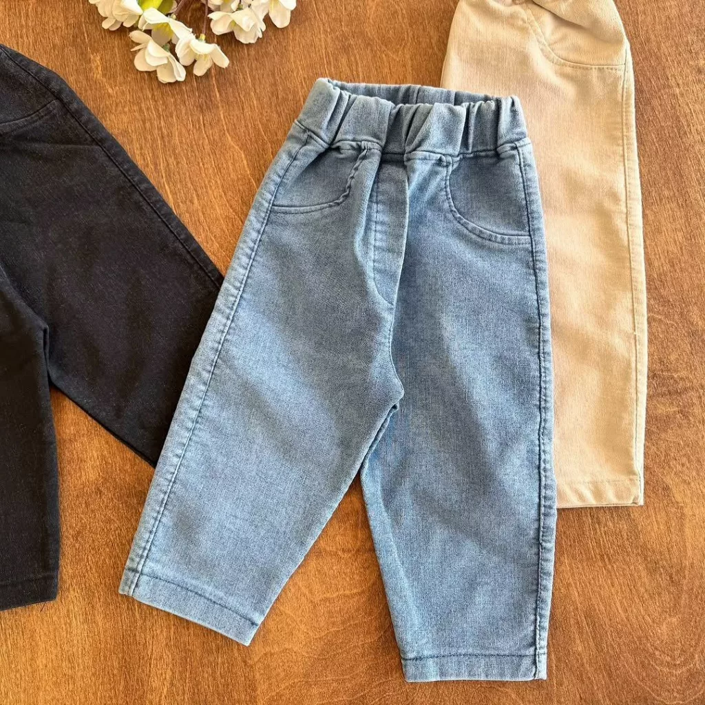 شلوار لی ساده سایز ۴۰ تا ۵۵ کد ۵۲۲۹