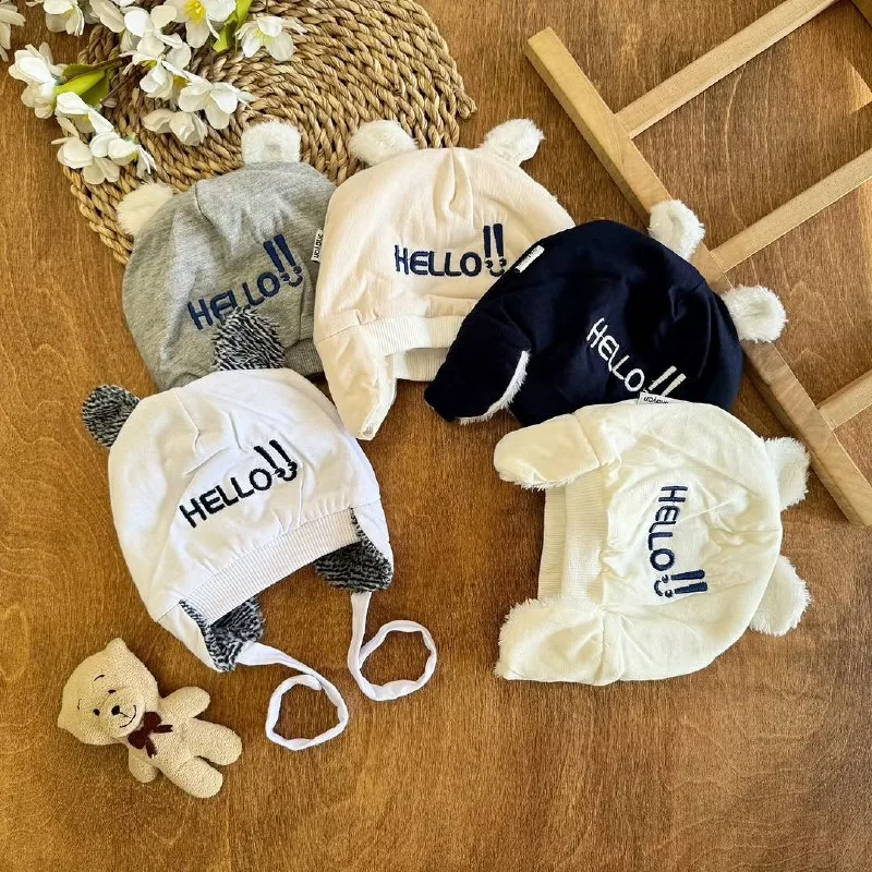 کلاه نخ پنبه پولیشی طرح Hello کد ۵۲۸۲