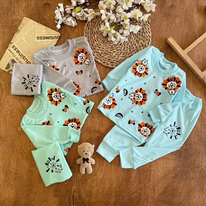 بلوز شلوار طرح شیر سایز ۴ تا ۶ کد ۵۲۸۹