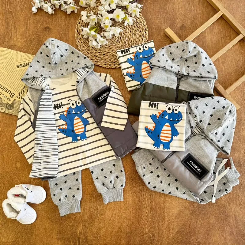 سه تکه بلوز شلوار پافر طرح دایناسور سایز ۲،۳ کد ۵۳۰۸