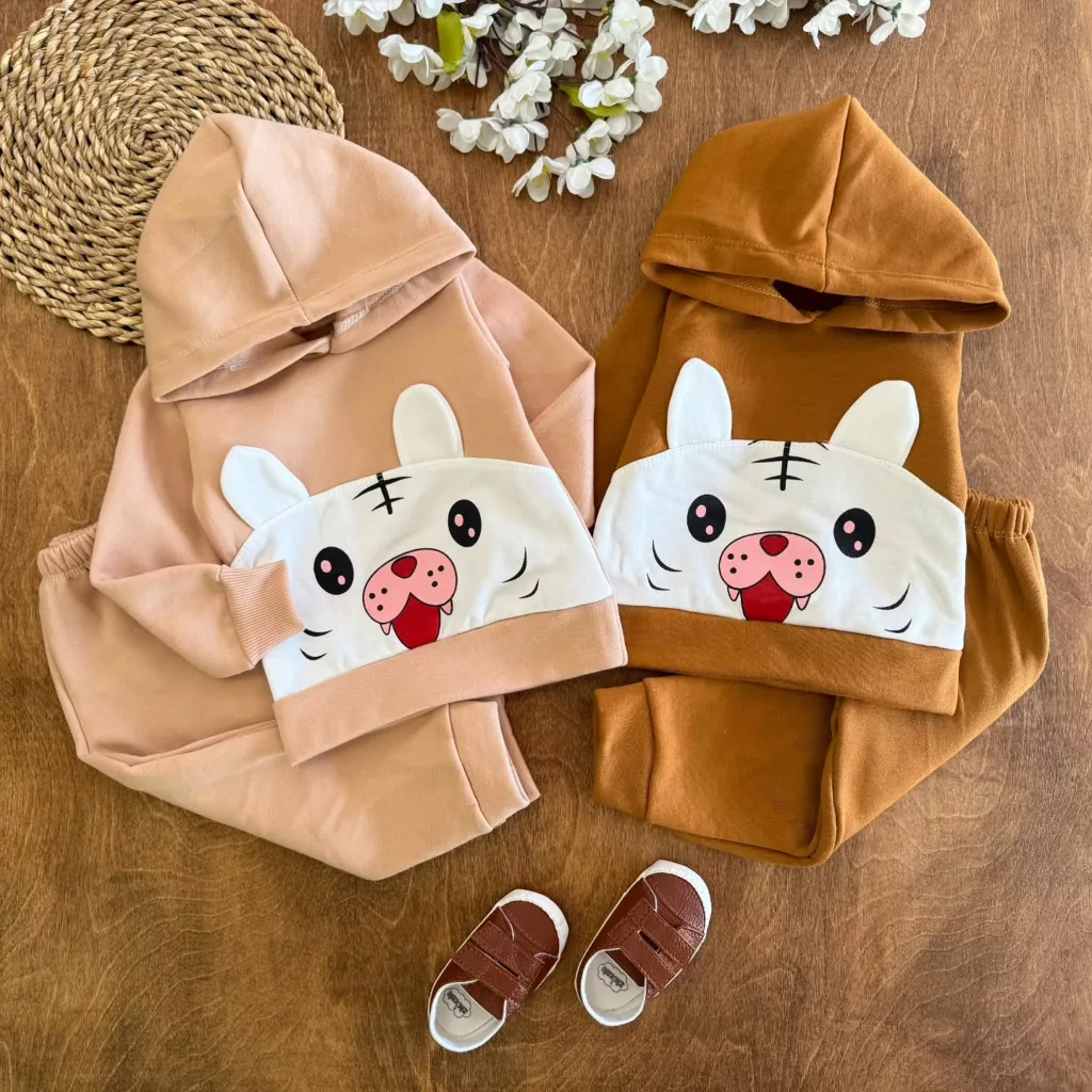 هودی شلوار توکرکی ببر گوش دار سایز 35،40 کد 3845