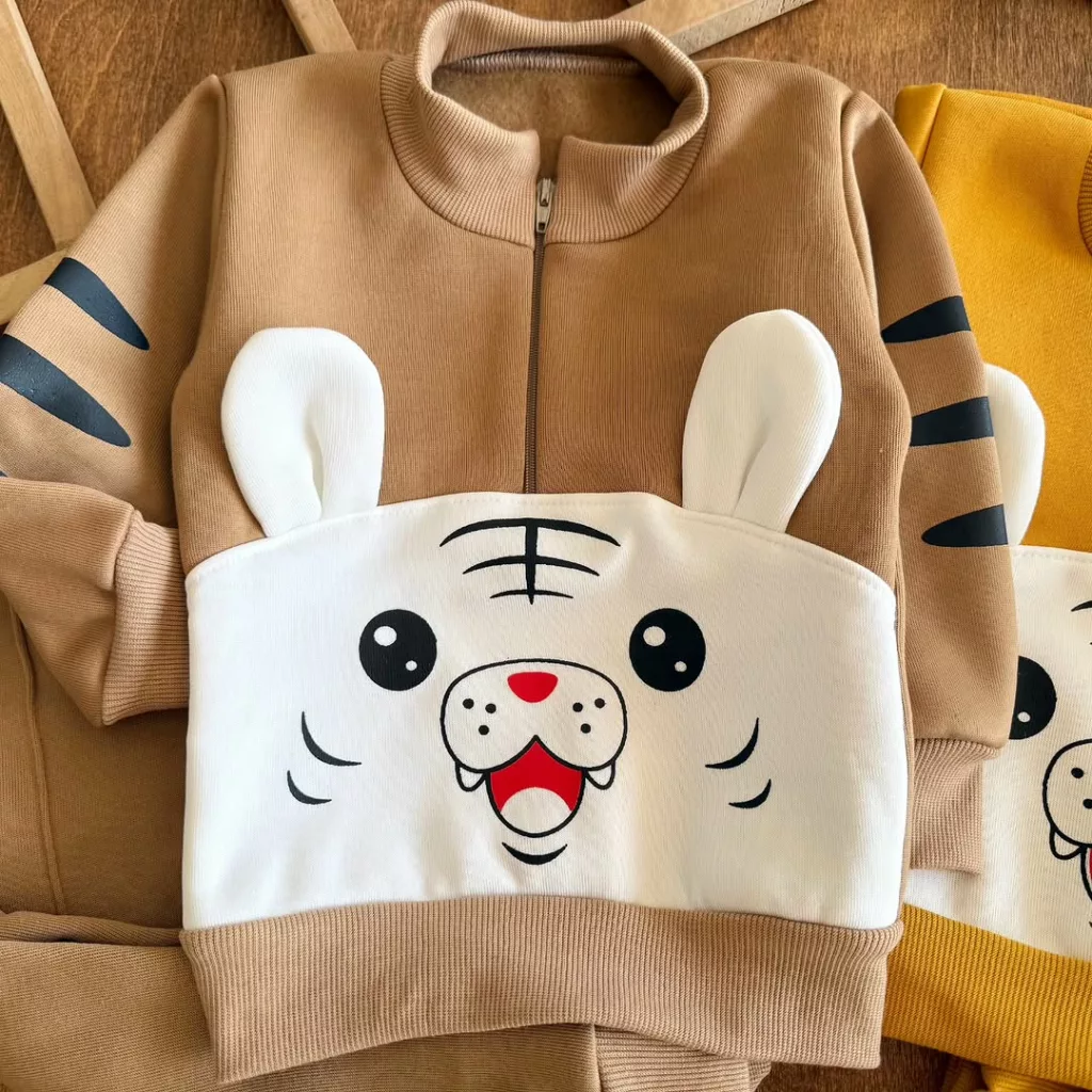 بلوز شلوار نیم زیپ توکرکی ببر گوش دار کد 2514