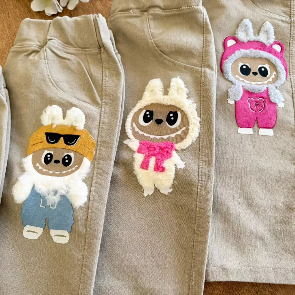 شلوار لی طرح لبوبو پشمالو کرم سایز ۴۰ تا ۵۵ کد ۵۲۲۶