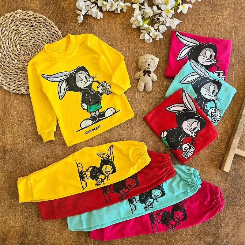 بلوز شلوار خرگوش و نوشیدنی سایز ۴ تا ۶ کد ۵۲۰۴