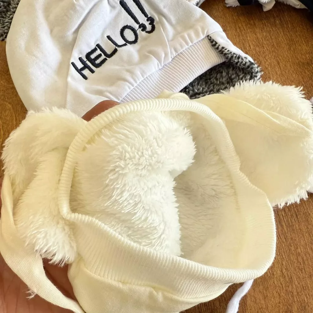 کلاه نخ پنبه پولیشی طرح Hello کد ۵۲۸۲