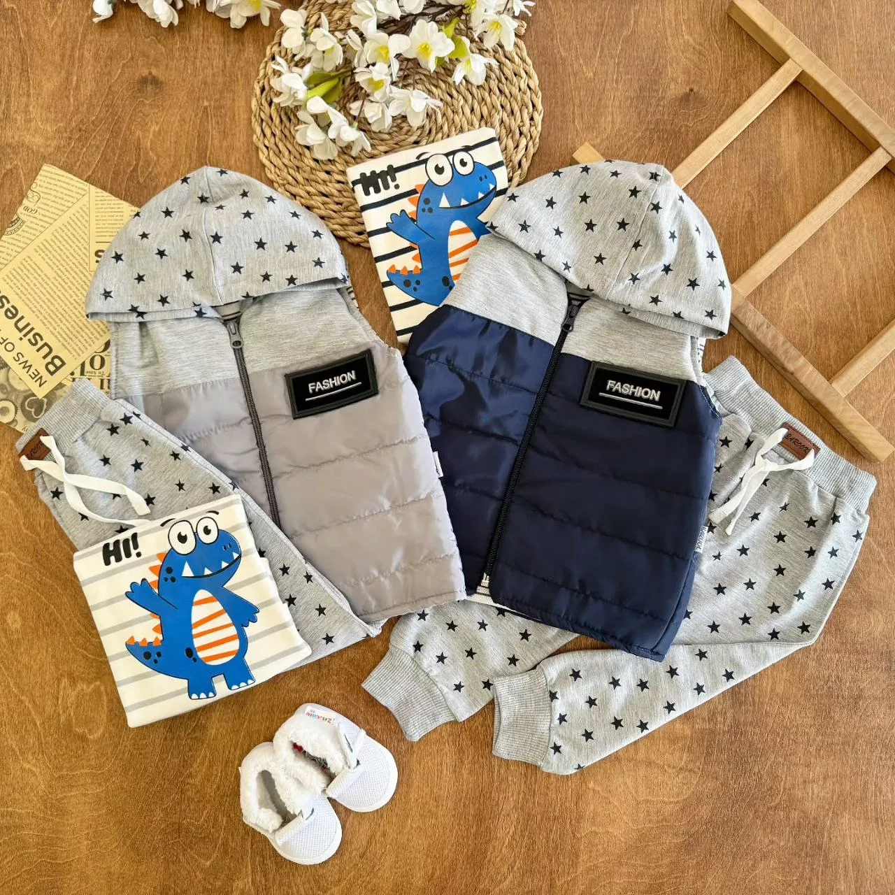 سه تکه بلوز شلوار پافر طرح دایناسور سایز ۲،۳ کد ۵۳۰۸