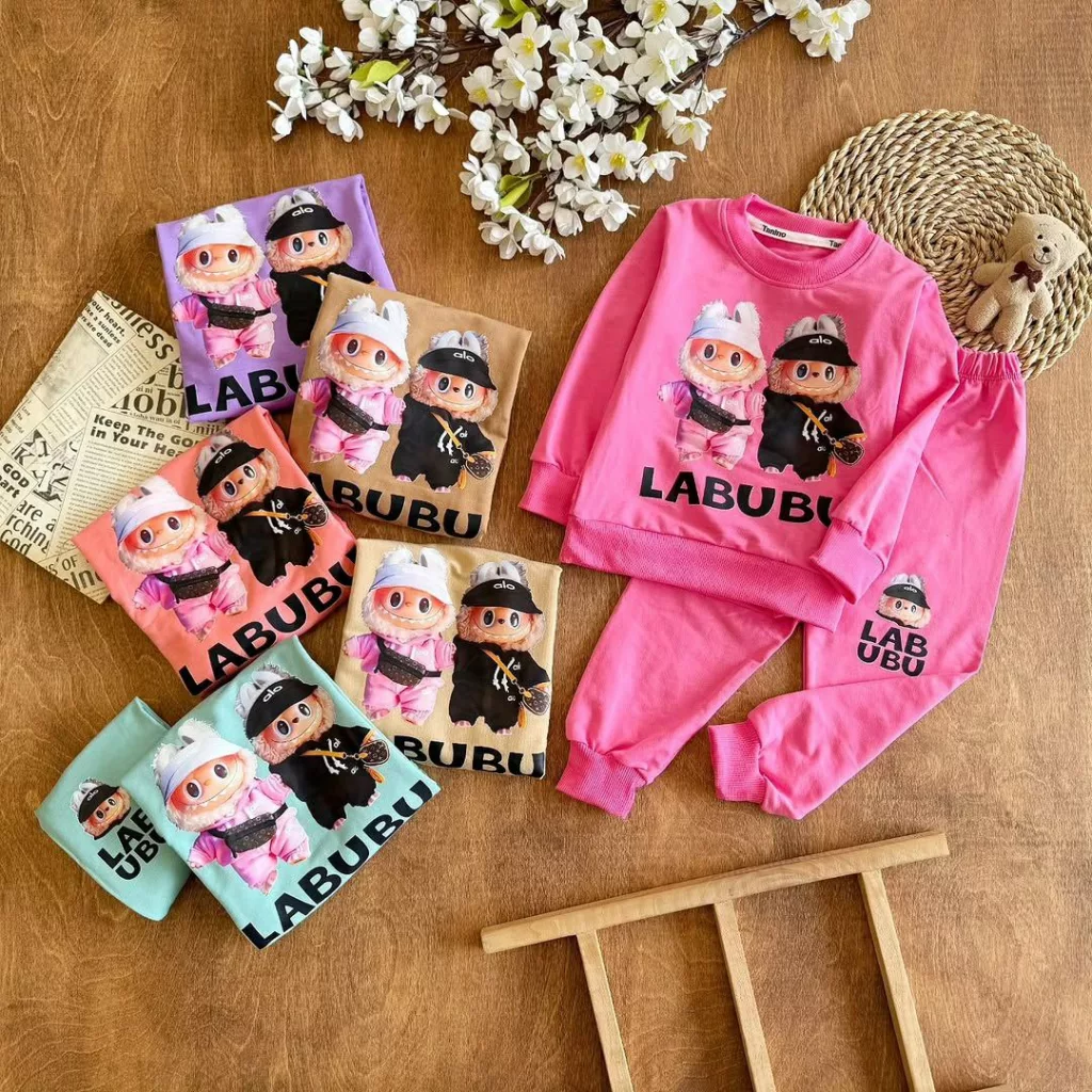بلوز شلوار دو همراه لبوبویی Labubu سایز ۳۵،۴۰ کد ۵۳۳۹
