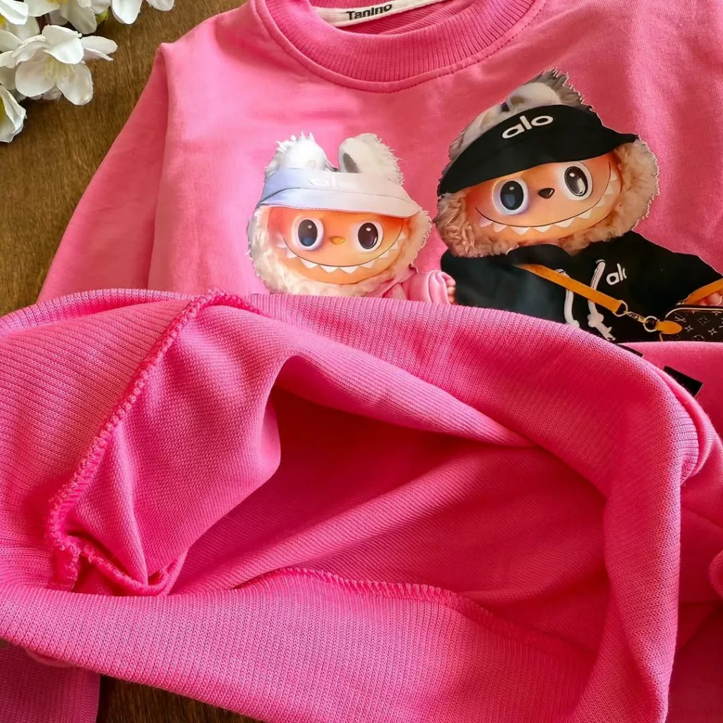 بلوز شلوار دو همراه لبوبویی Labubu سایز ۳۵،۴۰ کد ۵۳۳۹