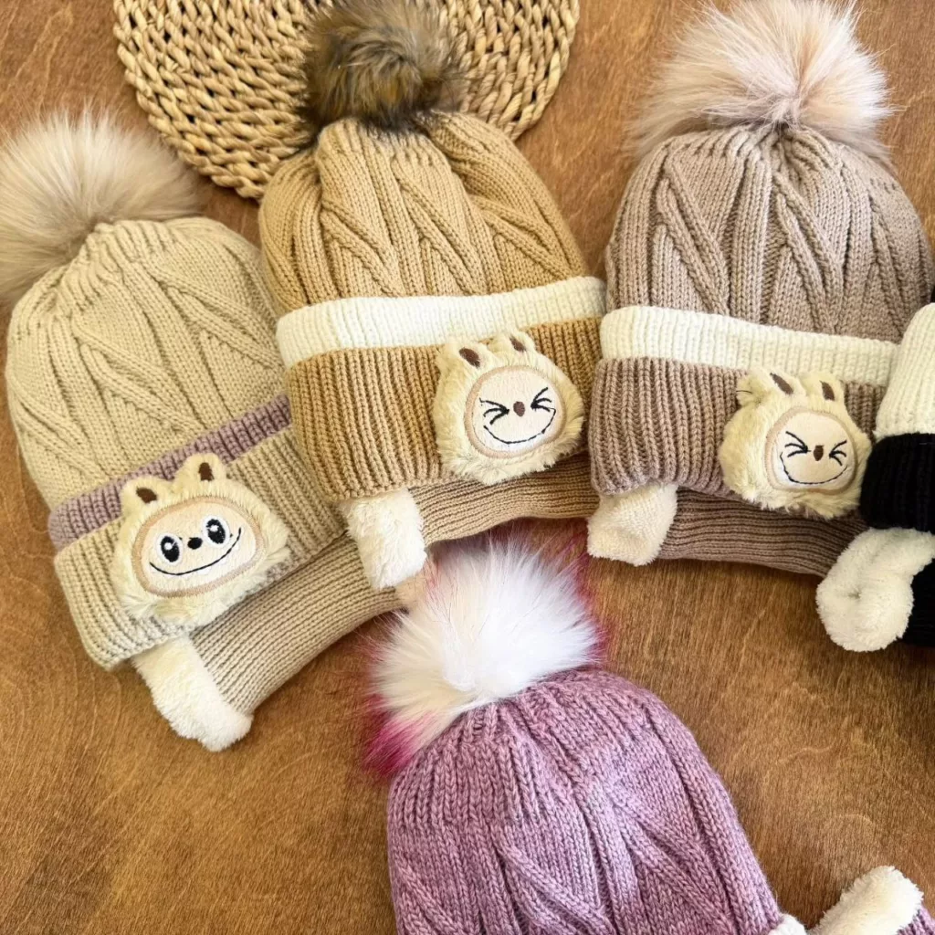 کلاه و شال گردنی لبوبو کد ۵۳۴۶