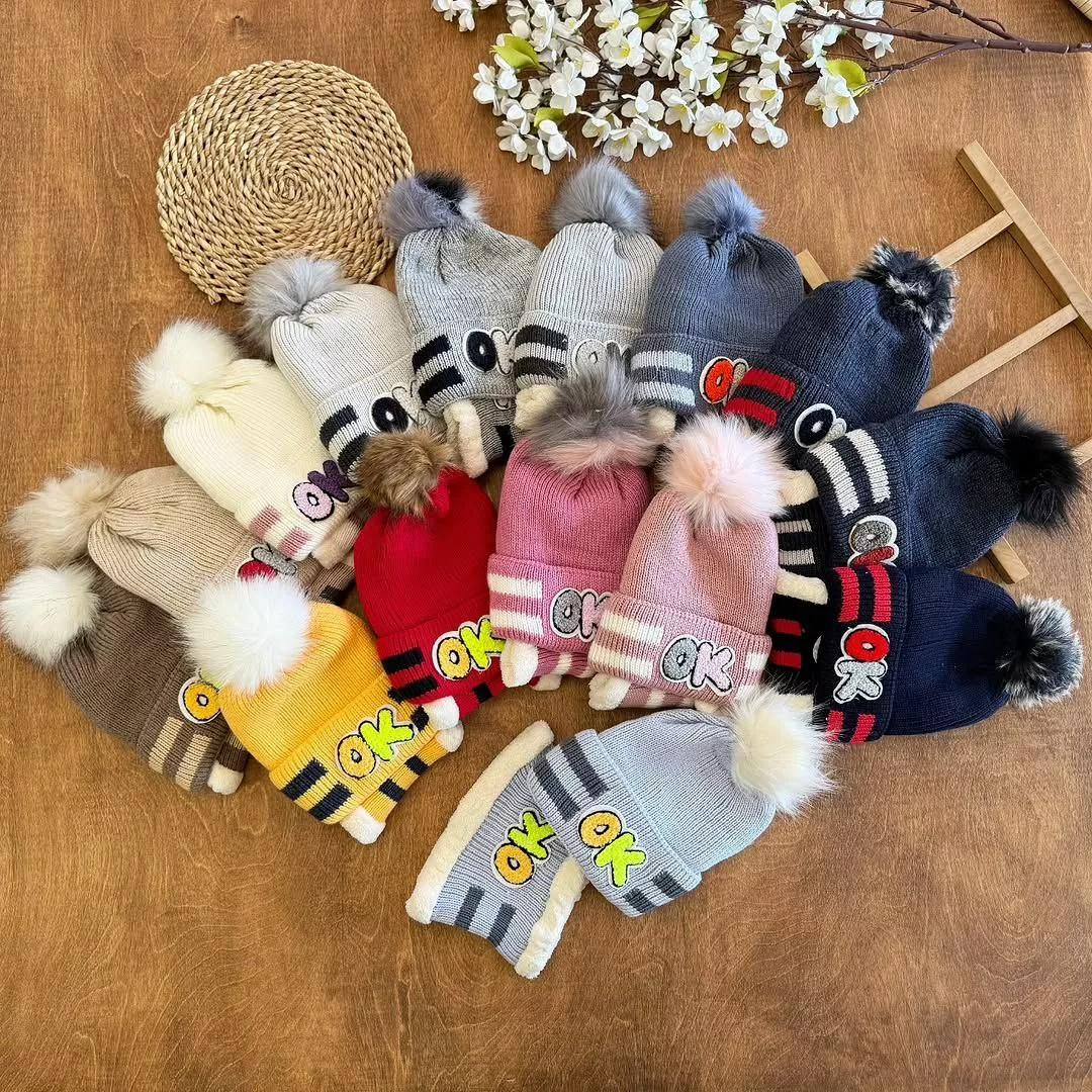 کلاه و شال گردنی طرح OK کد ۵۳۴۷