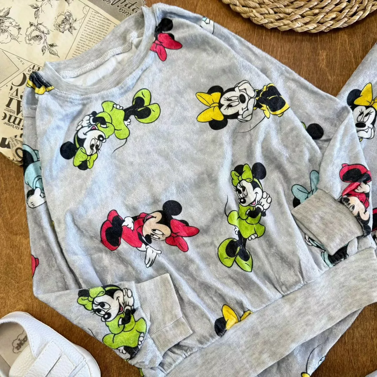 بلوز شلوار مخمل طوسی مینی موس سایز ۴۰ تا ۶۰ کد ۵۳۵۸