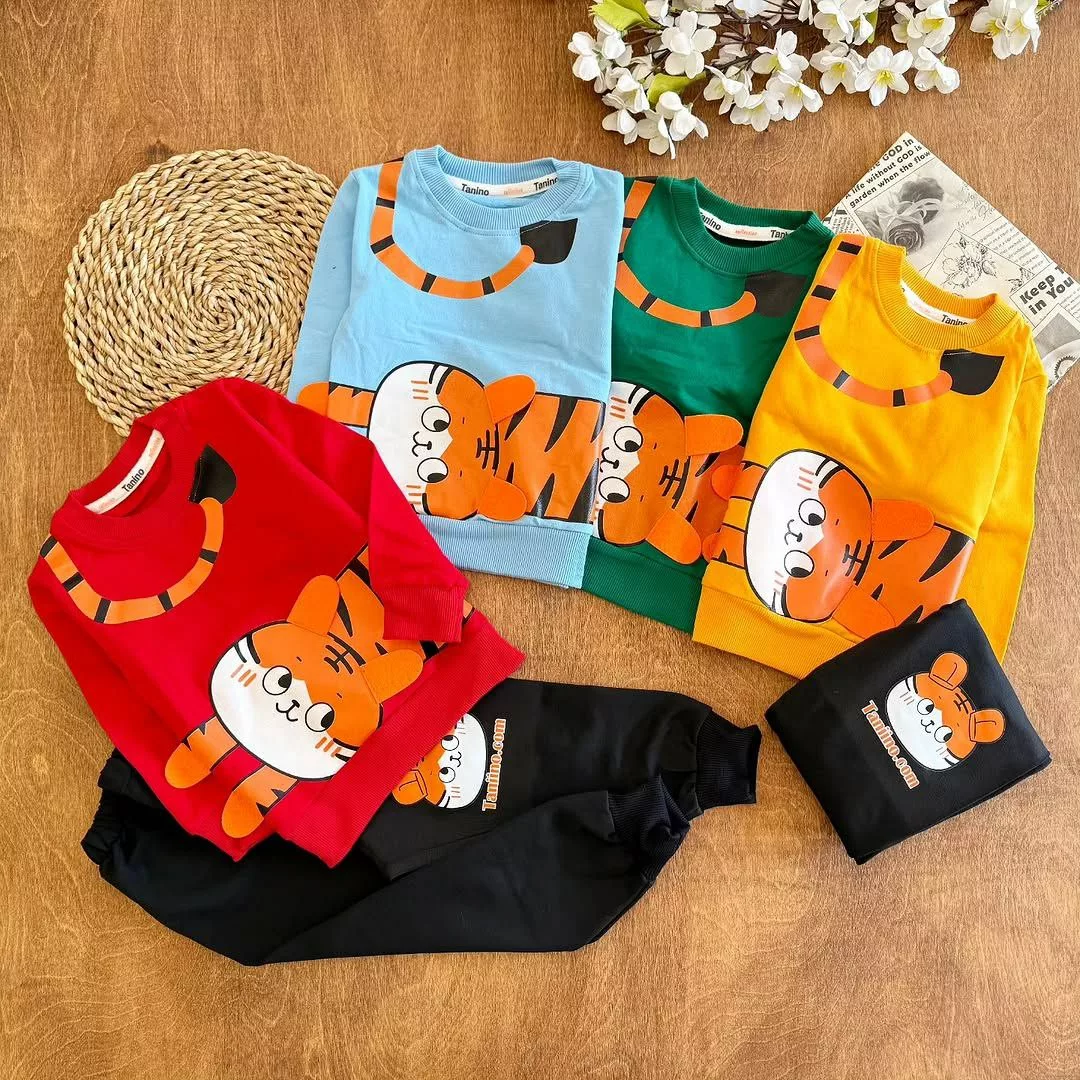 بلوز شلوار ببر گوش دار سایز ۳۵ تا ۵۰ کد ۵۳۶۶