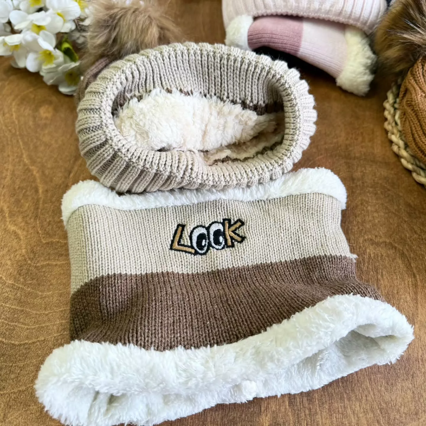 کلاه و شال بافت گردنی طرح look کد 5480