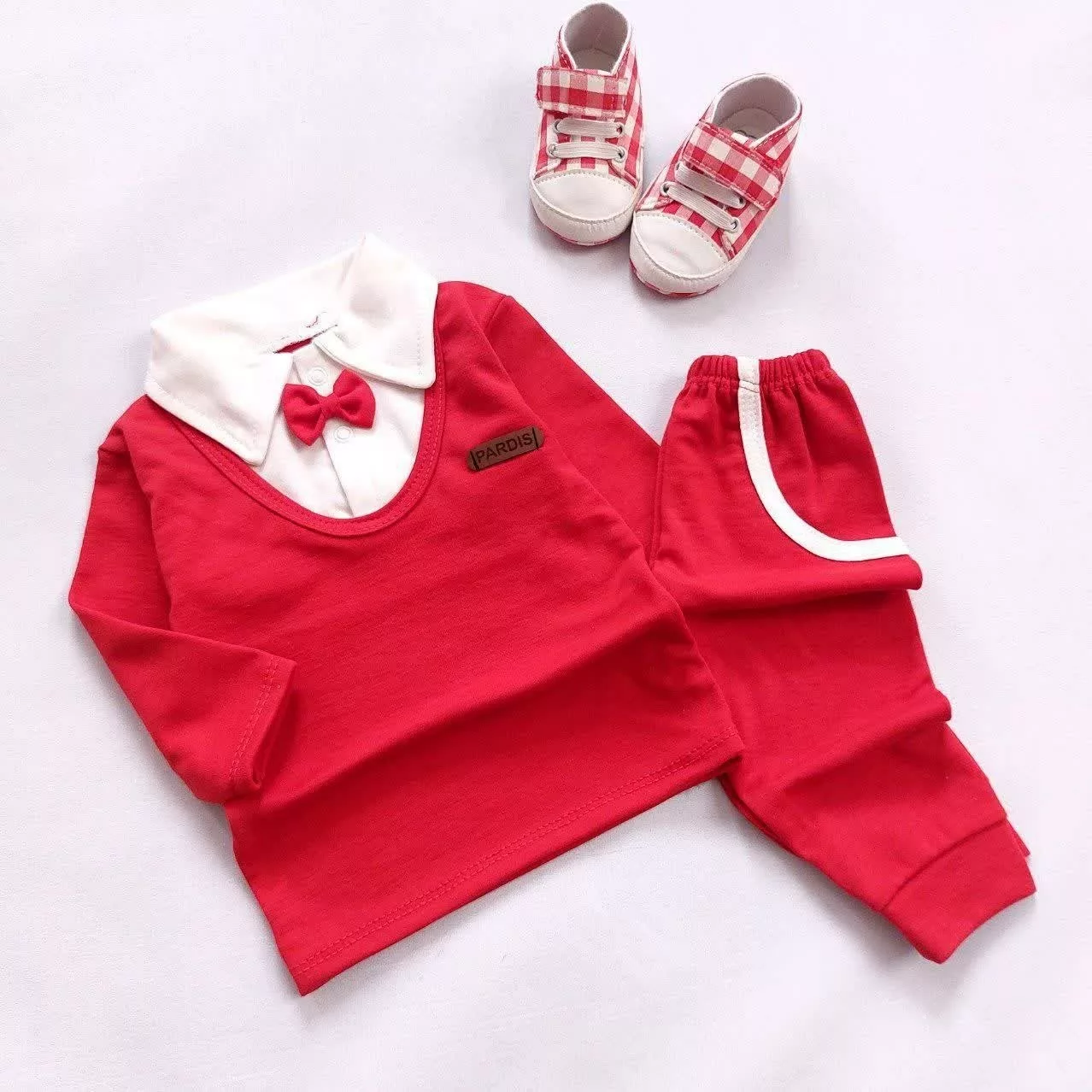 بلوز شلوار قرمز یقه سفید کد 2007