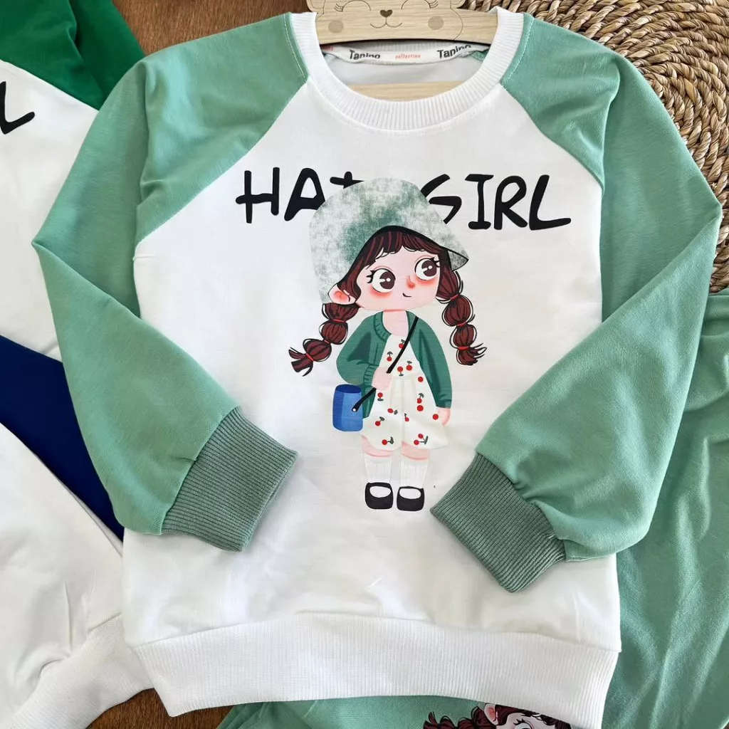 بلوز شلوار دختر کوچولوی کلاهدار hat girl سایز ۴۵ تا ۵۰ کد ۵۴۰۹