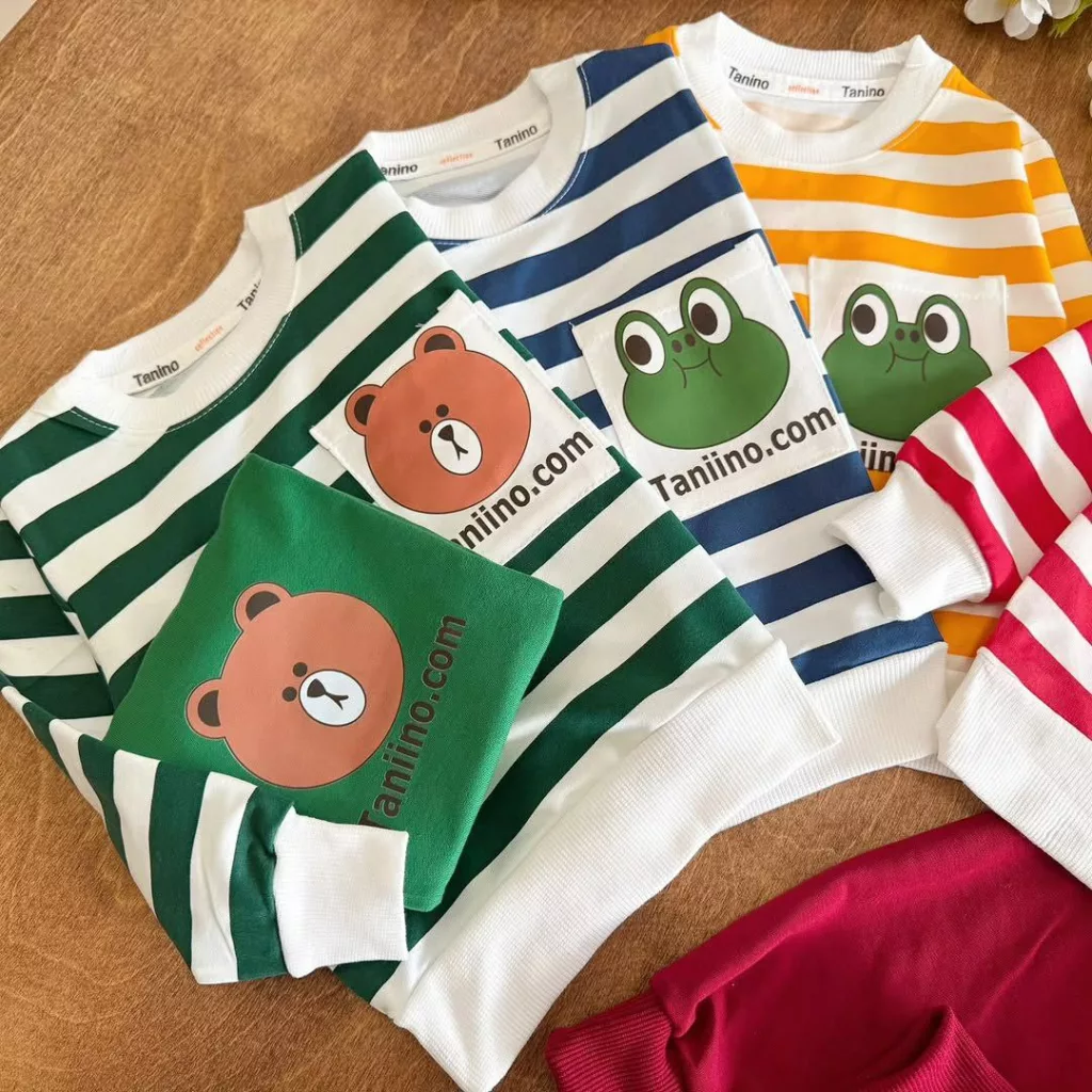 بلوز شلوار راه راه خرس و قورباغه سایز ۳۵ تا ۵۰ کد ۵۴۱۲