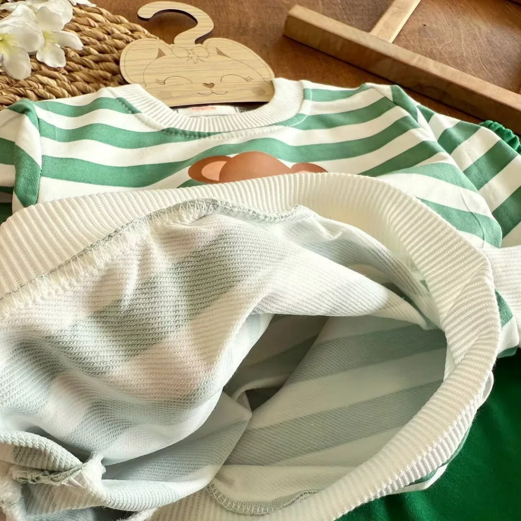 بلوز شلوار راه راه خرس Bear سایز ۳۵ تا ۴۵ کد ۵۴۱۱