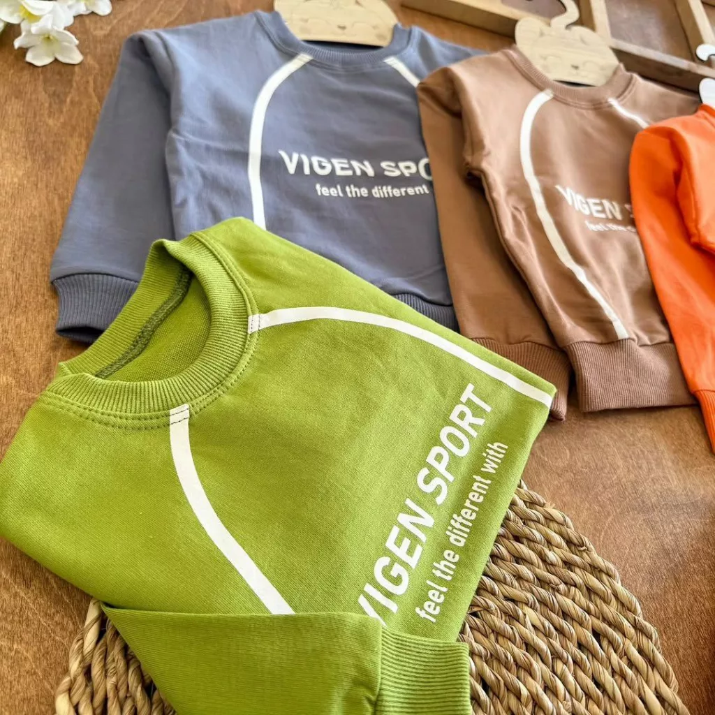 بلوز شلوار اسپرت طرح 28 سایز ۳۵ تا ۵۵ کد ۵۴۴۱