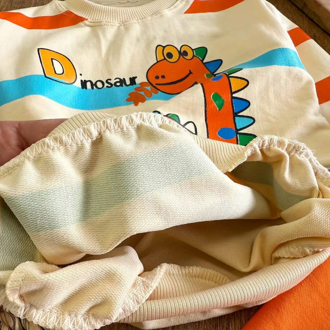 بلوز شلوار دایناسور نارنجی سایز ۴۰،۴۵ کد ۵۴۵۱