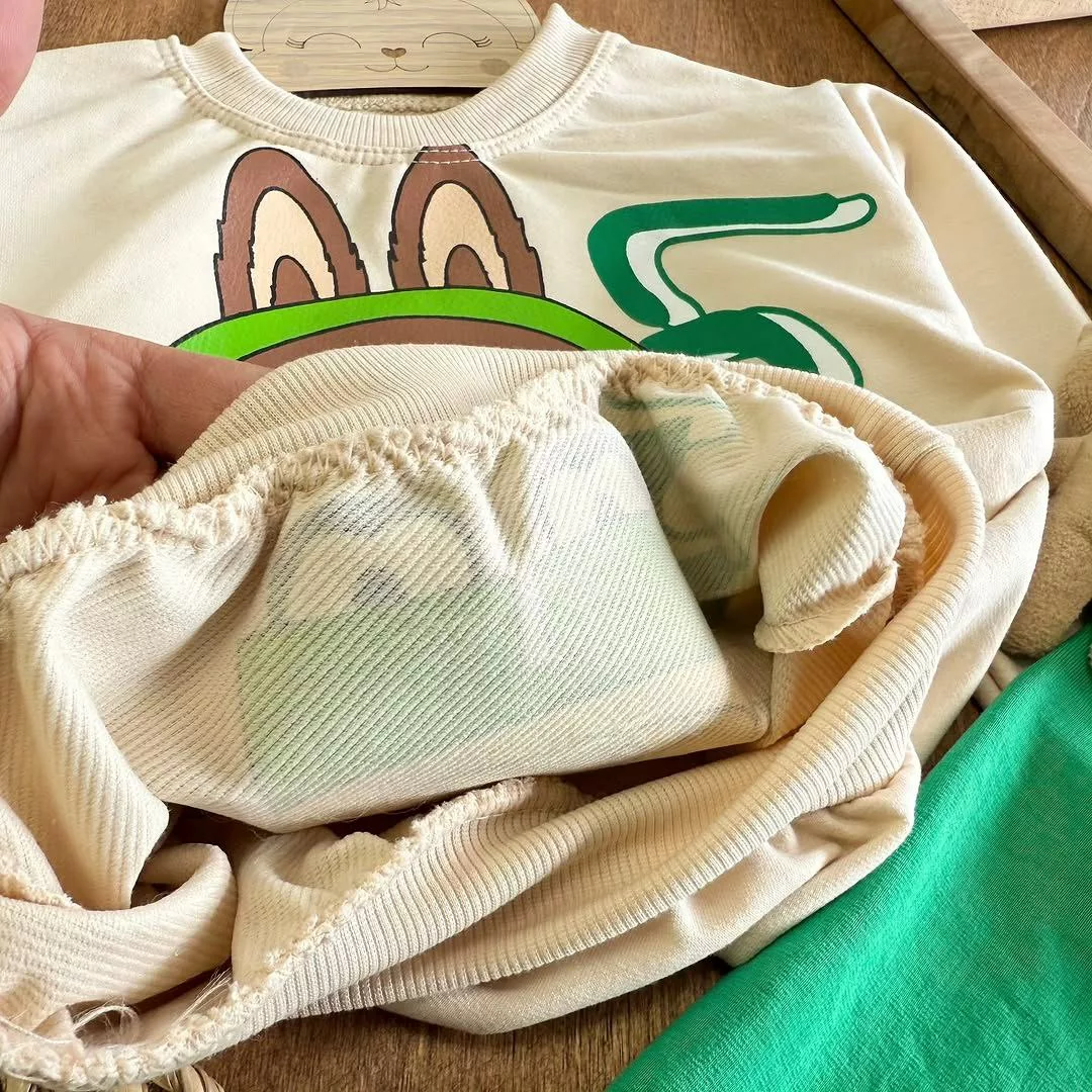 بلوز شلوار لبوبو هدفونی سبز سایز ۴۰،۴۵ کد ۵۴۵۲