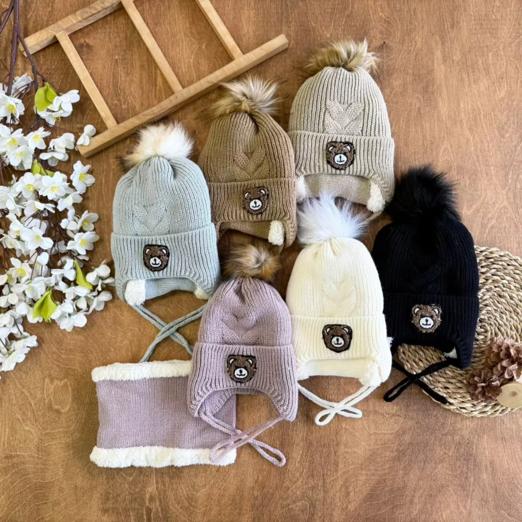 کلاه و شال گردنی خرس بنددار کد ۵۴۷۳