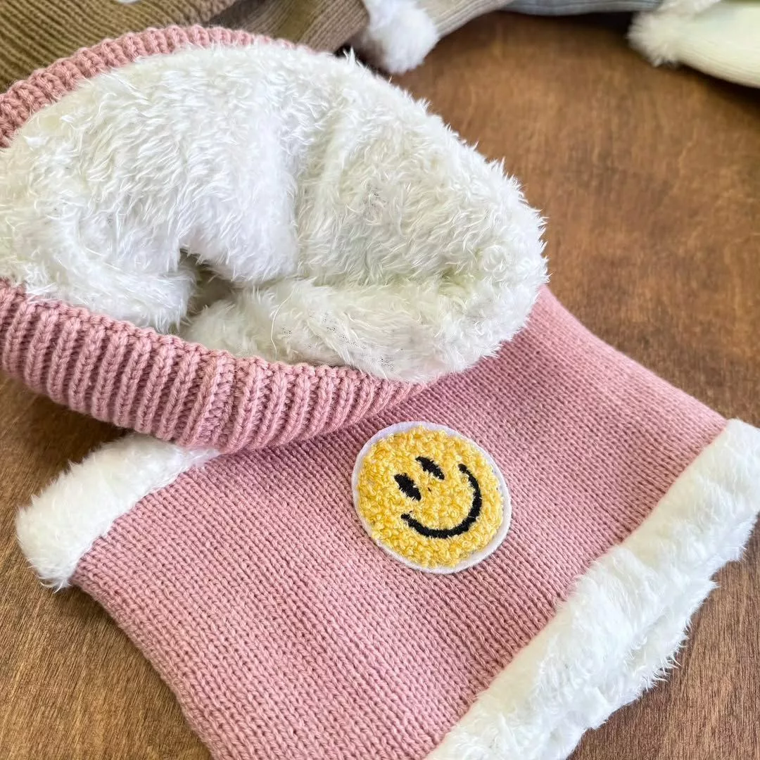 کلاه و شال گردنی ایموجی لبخند کد ۵۴۷۴