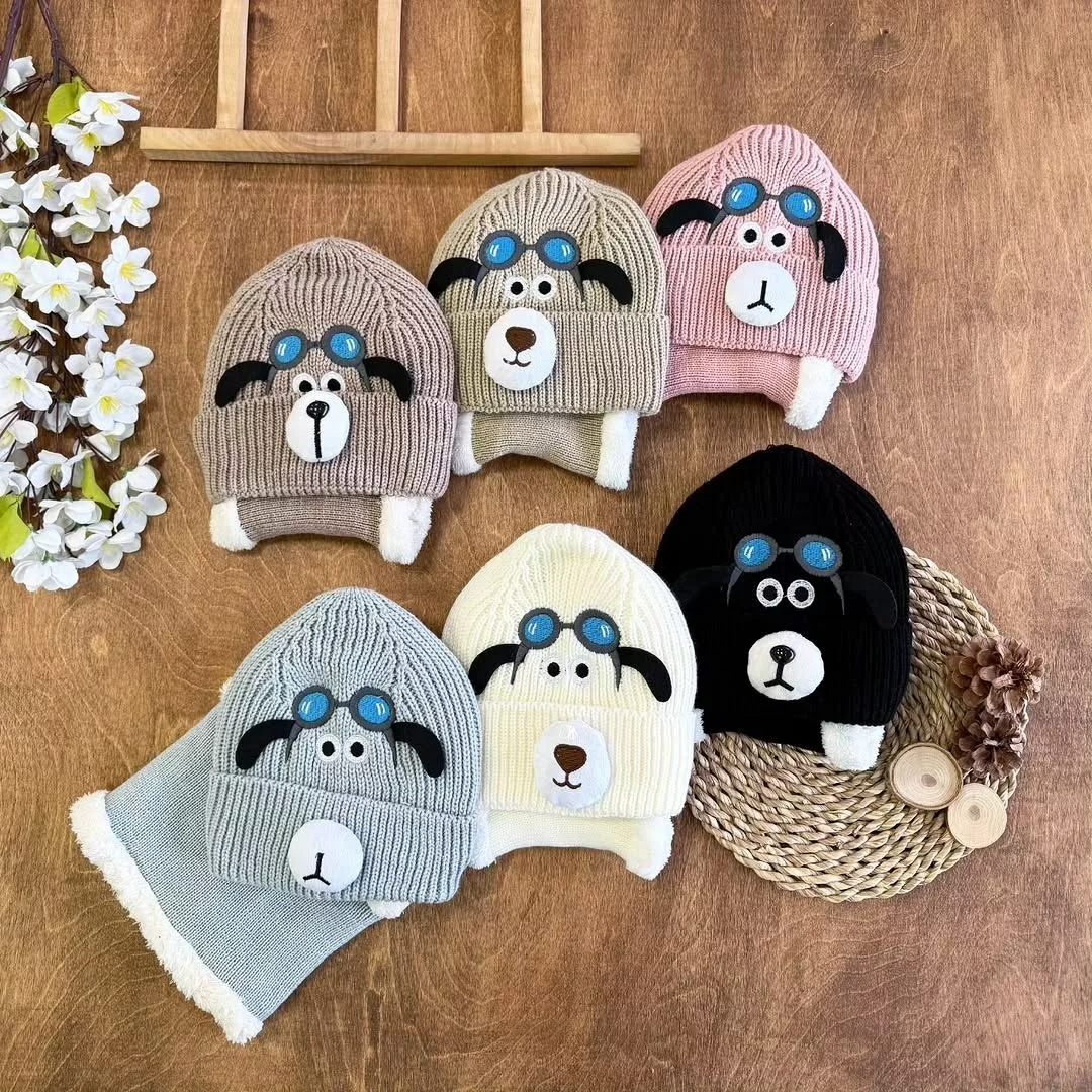 کلاه و شال گردنی سگ دماغدار عینکی کد ۵۴۷۶