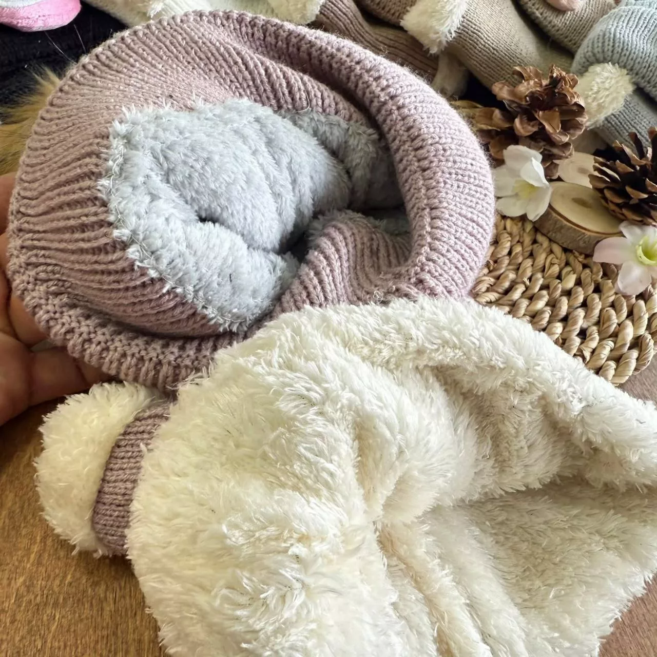 کلاه و شال گردنی کرومی کد ۵۴۷۸