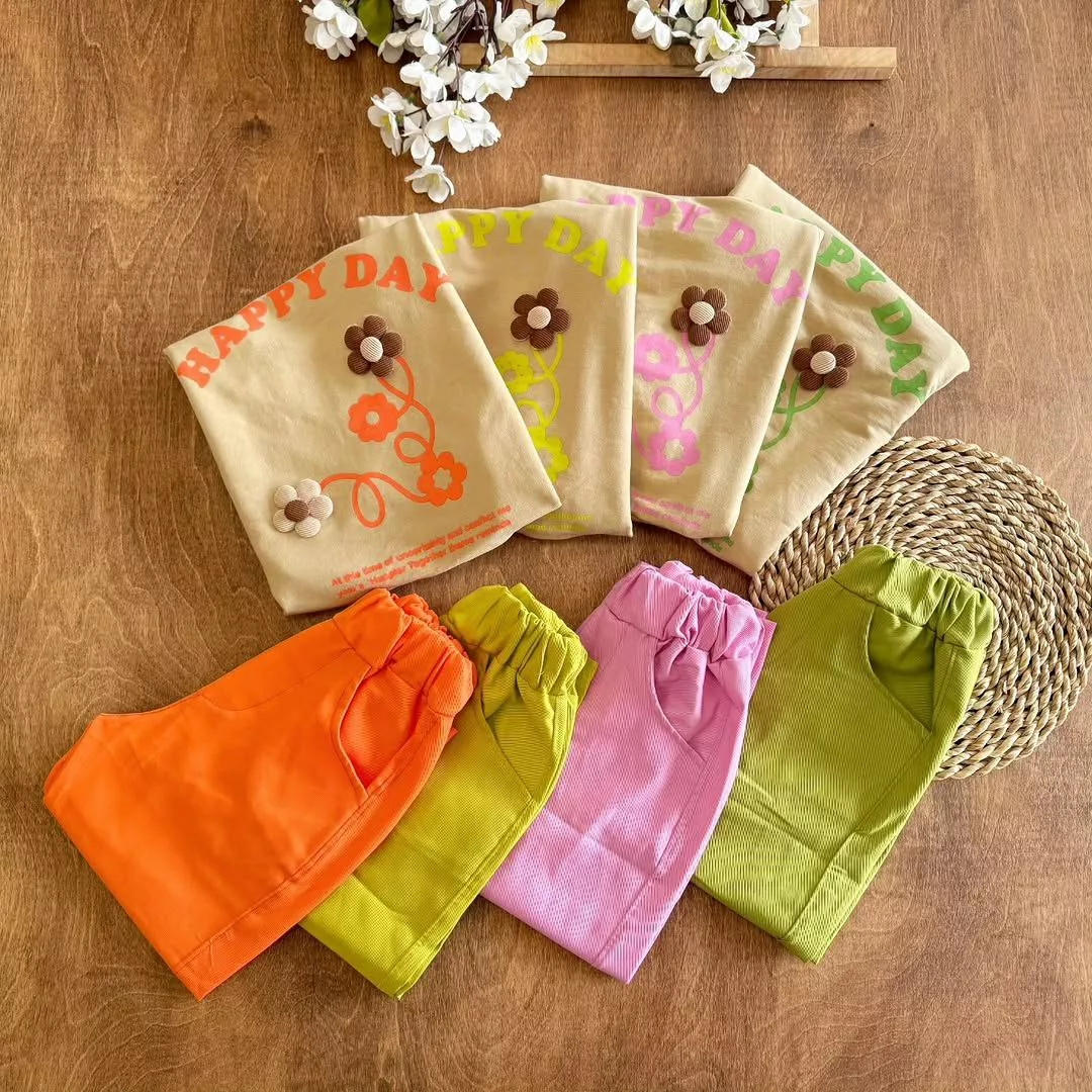 بلوز شلوار کتان دو گل برجسته happy day سایز ۴۰،۴۵ کد ۵۴۸۶