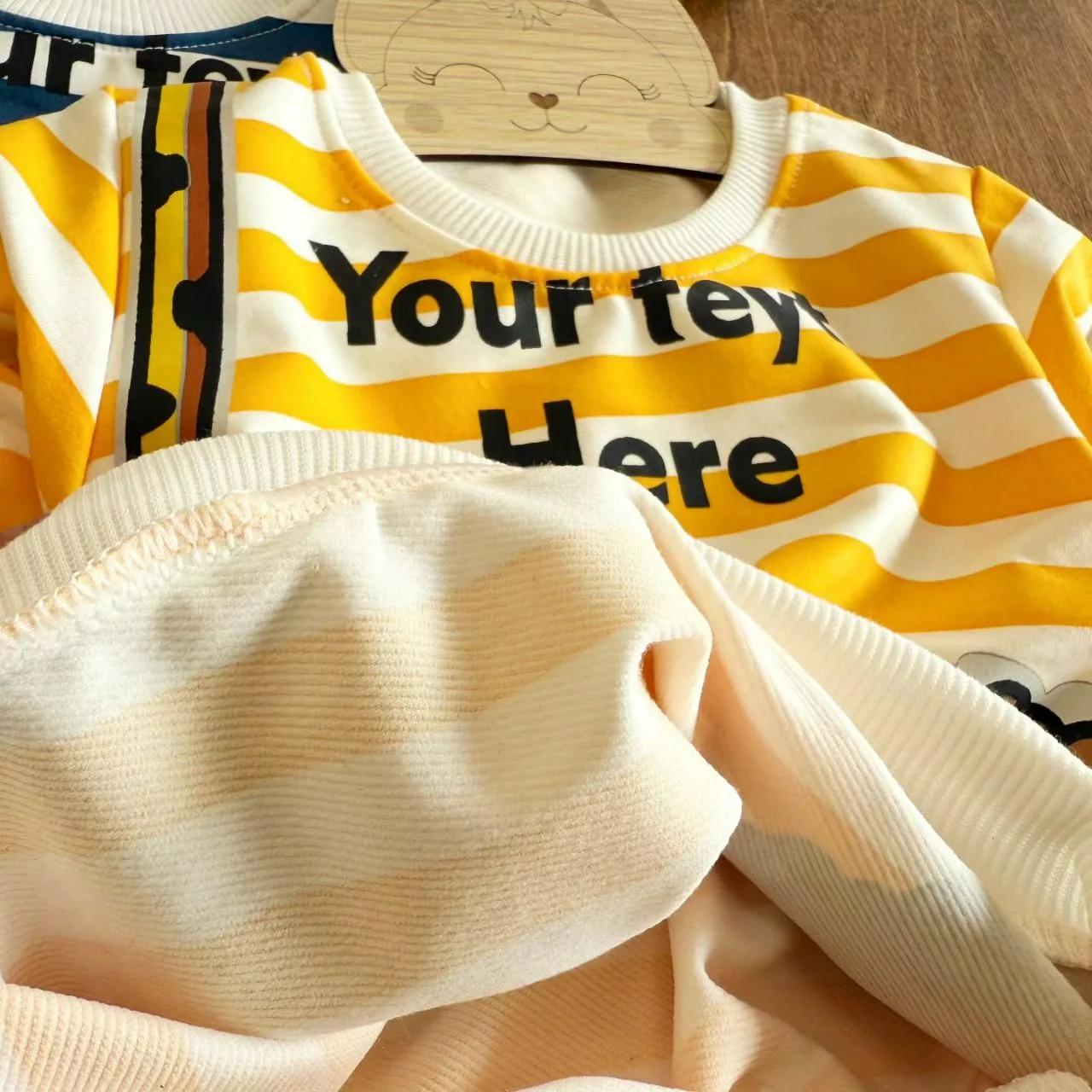 بلوز شلوار راه راه شیر و زرافه سایز ۳۵،۴۰ کد ۵۴۸۹