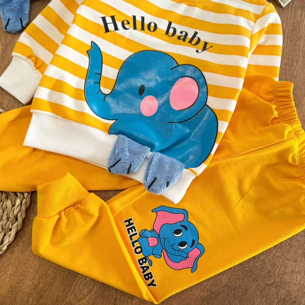 بلوز شلوار راه راه فیل پادار سایز ۳۵ تا ۴۵ کد ۵۴۹۱