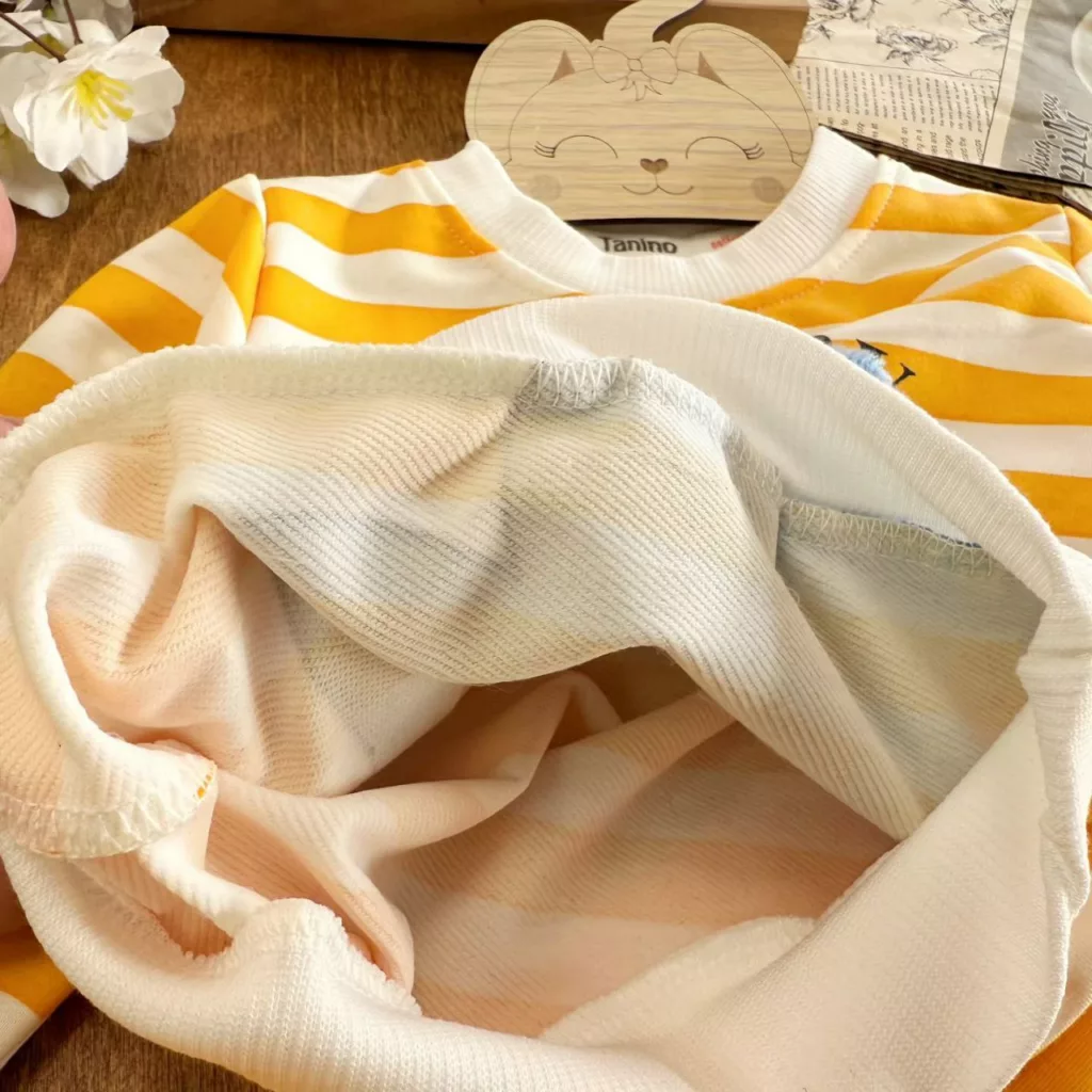 بلوز شلوار راه راه فیل پادار سایز ۳۵ تا ۴۵ کد ۵۴۹۱