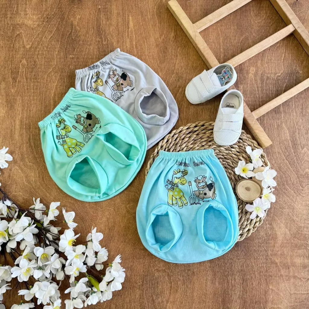 شورت عینکی زرافه و گاو سایز ۵،۶ کد ۵۴۹۷