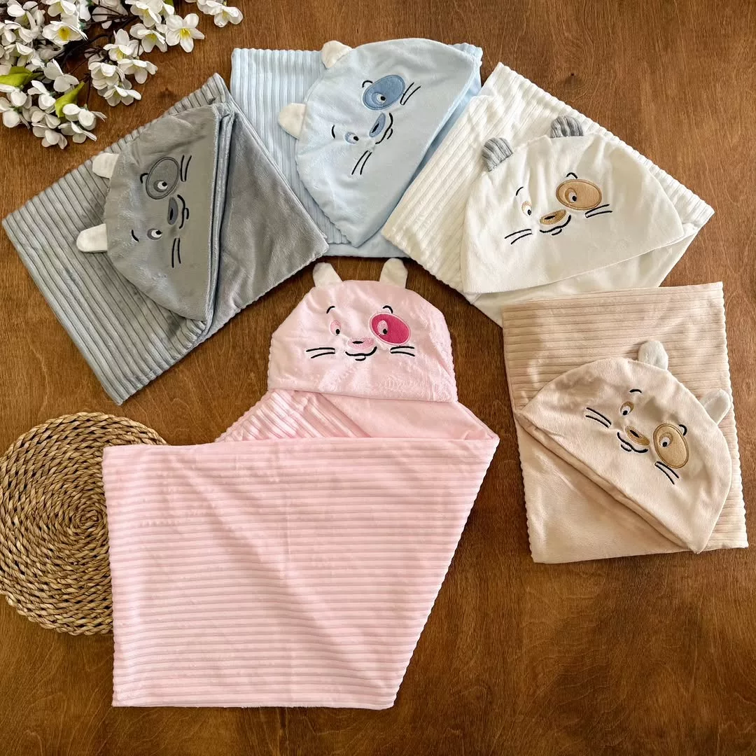 پتو دورپیچ مخمل راه راه طرح گربه کد 5628