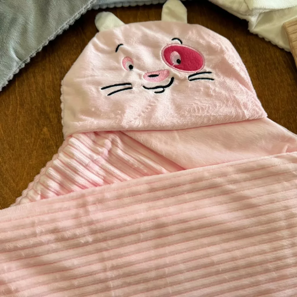 پتو دورپیچ مخمل راه راه طرح گربه کد 5628