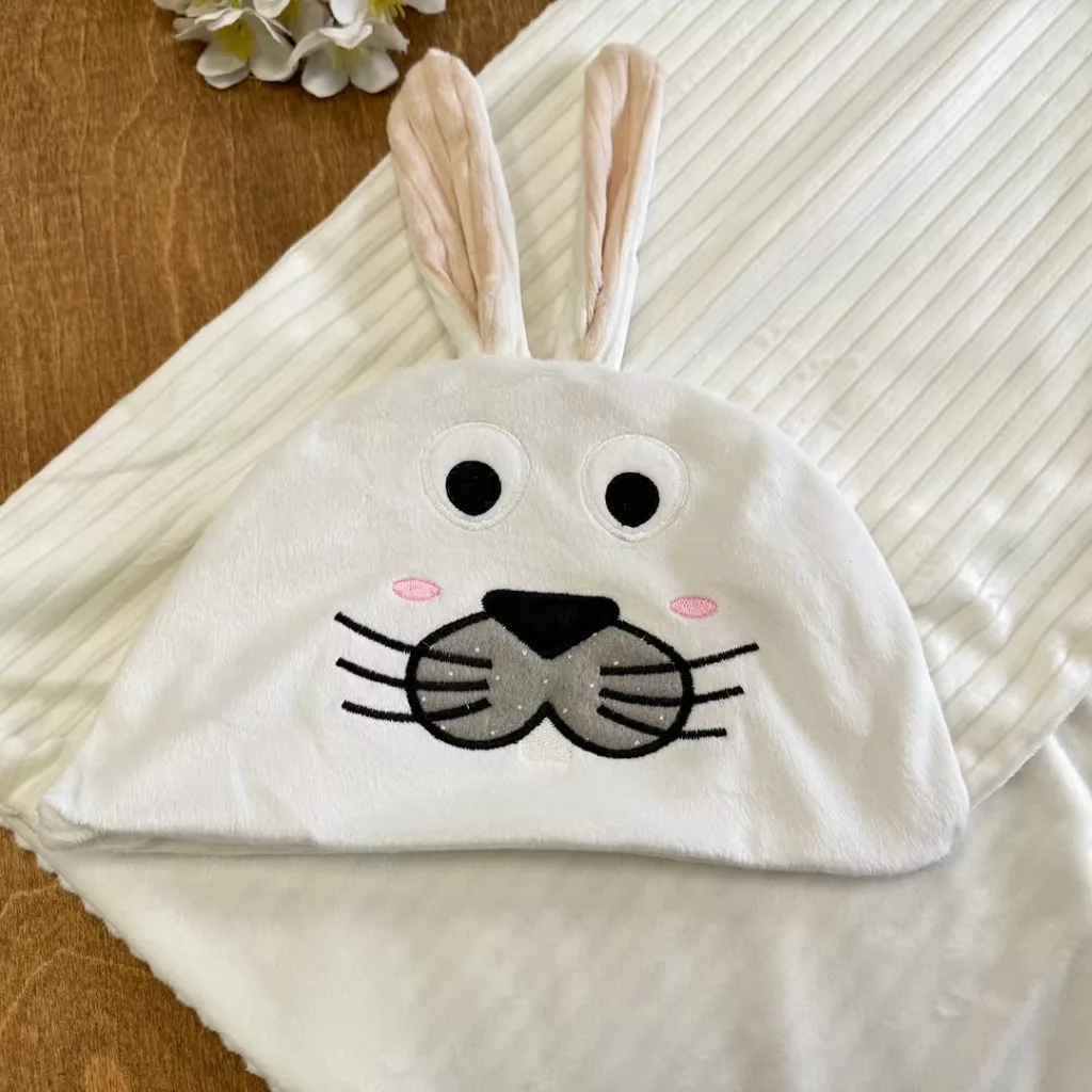 پتو دورپیچ مخمل راه راه خرگوش لپ صورتی کد 5632